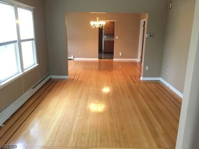 Building Photo - 339 N Haledon Ave