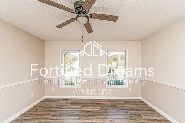 Foto del edificio - 814 N Greenbriar St