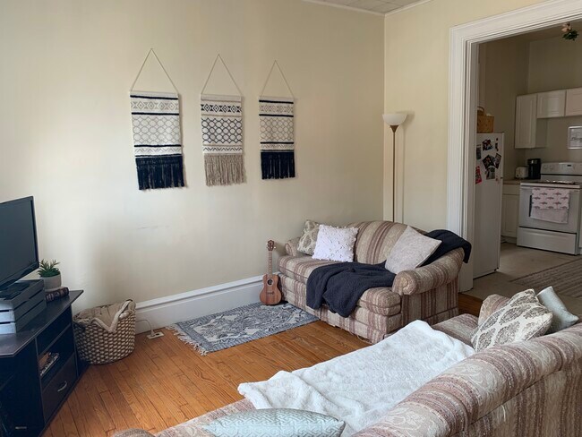 Foto del edificio - 743 Bluff St