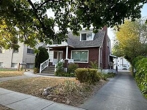 Building Photo - 355 E 500 N