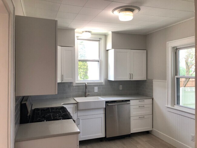 Foto del edificio - 541 E Breckenridge St