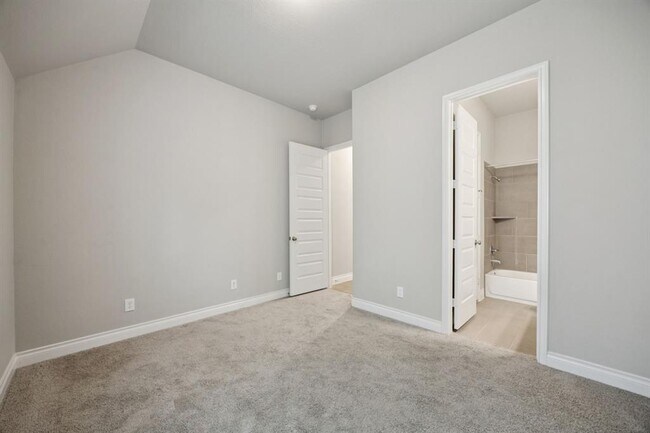 Foto del edificio - 12502 Kinmundy Ln