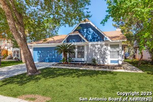 Primary Photo - 10323 Country Vista