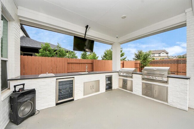 Building Photo - 23918 Primrose Gdn Rd