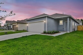 Building Photo - 16899 Pandora Wy