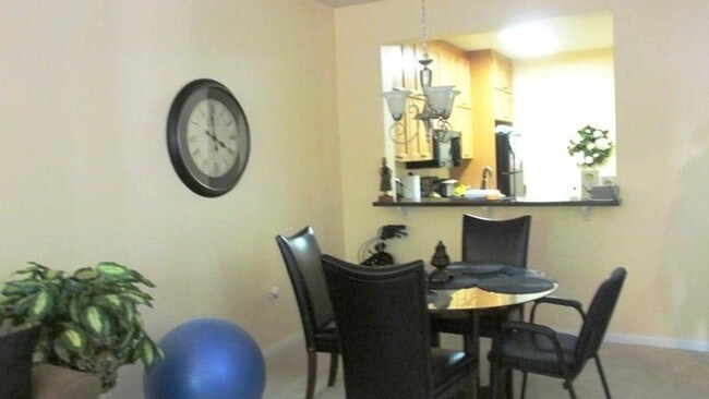 Foto del edificio - 2815 Kings Crossing Dr