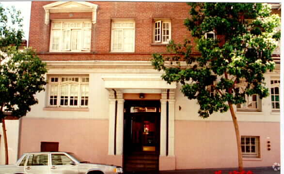 Primary Photo - 895 Sutter St