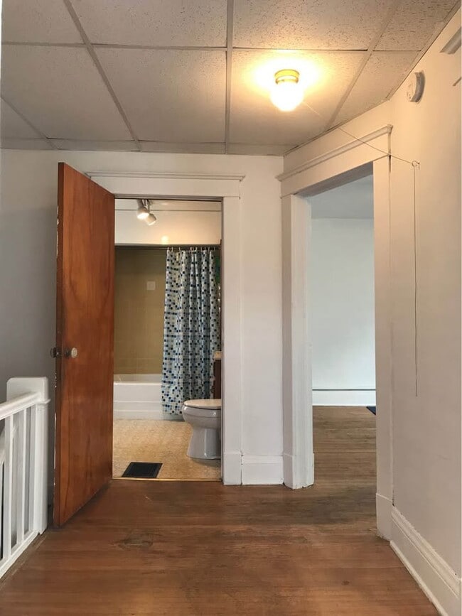 Building Photo - 375 West Ave