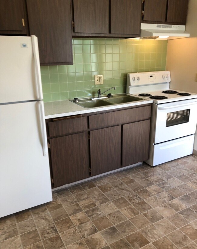 University Area Housing Apartments in Spokane, WA