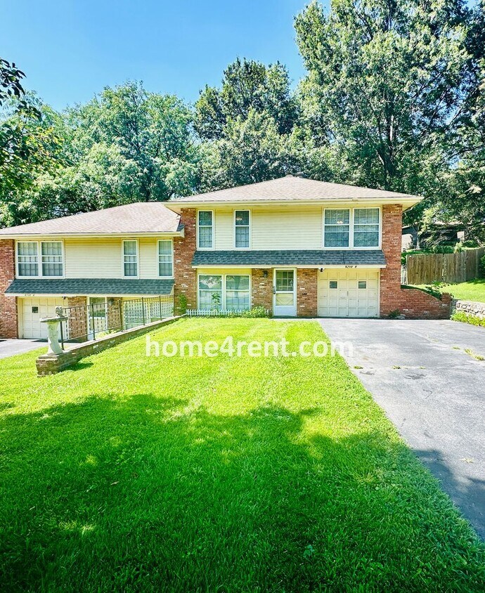Primary Photo - Updated Kitchen w/ Granite Counters, Subway Tile, SS Appliances