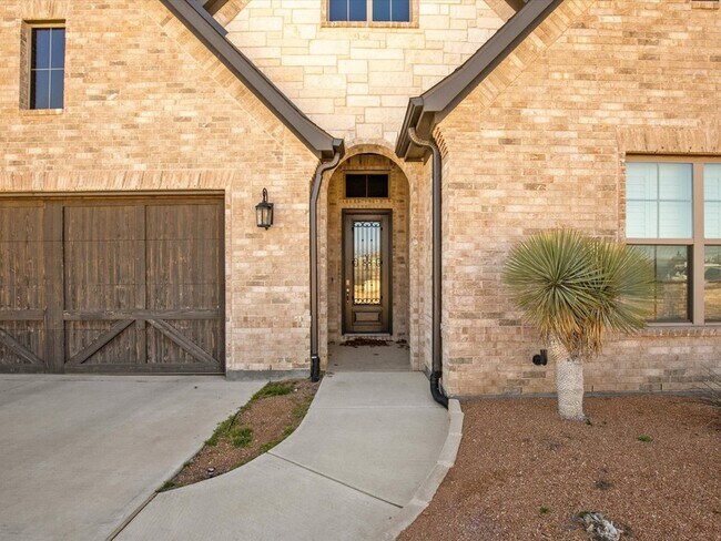 Foto del edificio - 2419 Portwood Way