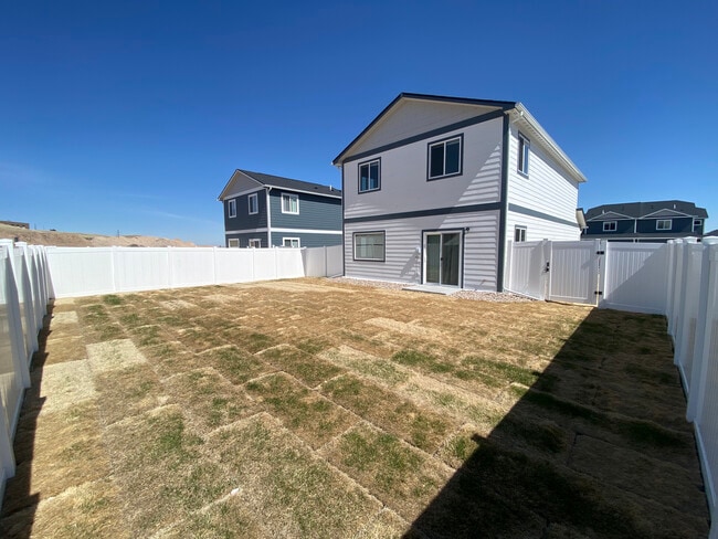 Fenced Yard - 1506 Alyssaelaine Dr