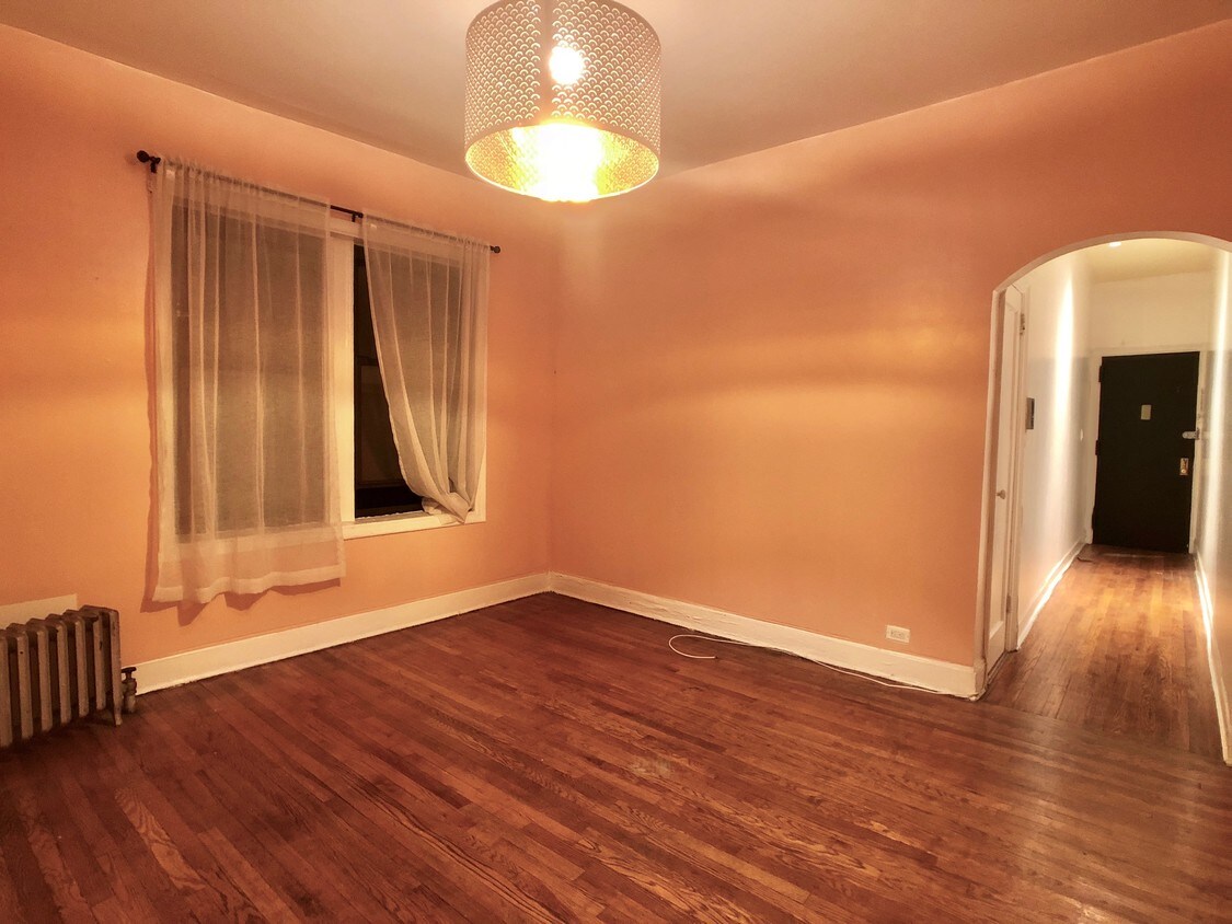 Foto principal - 4819 4th Ave