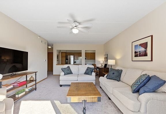Building Photo - "Spacious 1-Bedroom Retreat with Granite T...