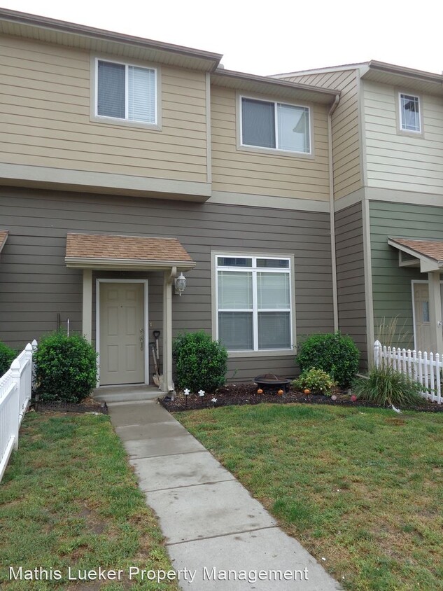 Primary Photo - 3 br, 2.5 bath House - 36 Fuller