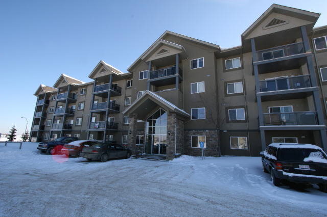 Building Photo - 279 Suder Greens Dr NW
