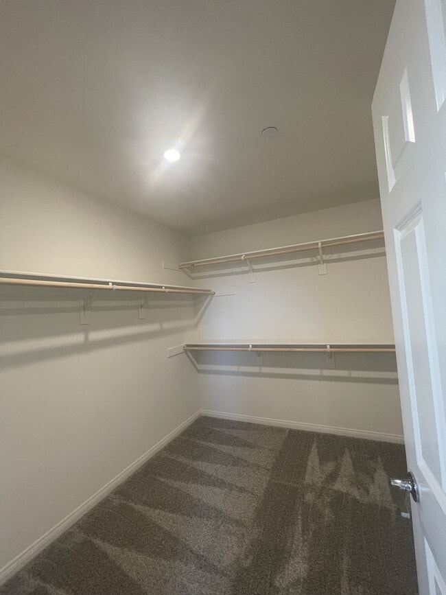 Building Photo - Helena Ridge