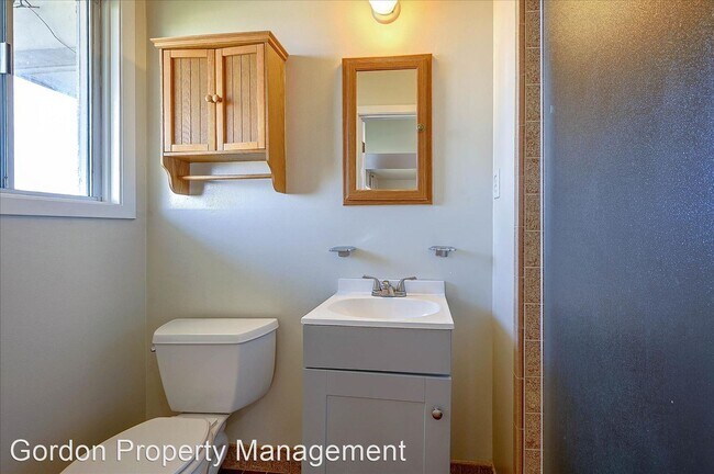 Building Photo - 4 br, 3 bath House - 215 Molimo Drive
