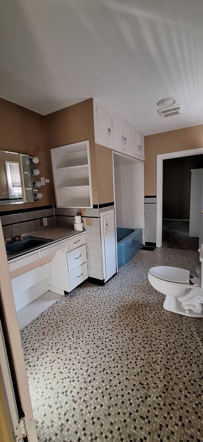 Foto del edificio - 429 N State St