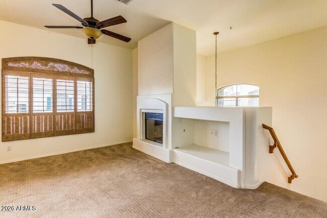 Foto del edificio - 8180 E Shea Blvd