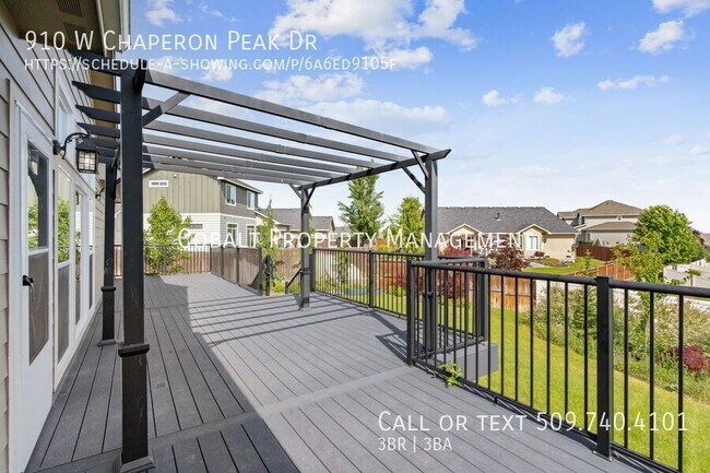 Building Photo - 910 W Chaperon Peak Dr
