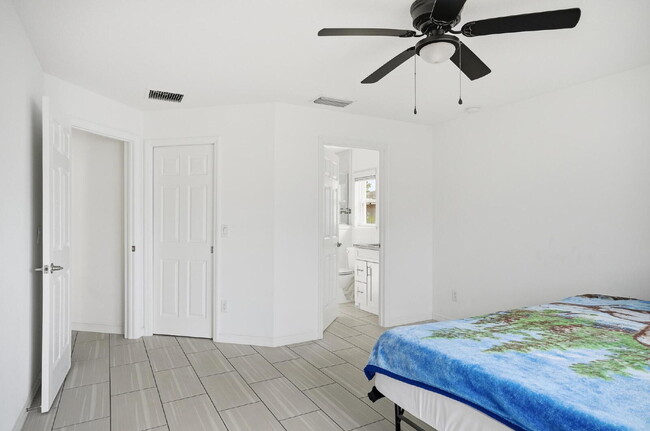 Building Photo - MATANZAS WOODS