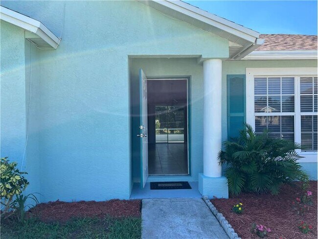 Foto del edificio - 2847 SW South Calabria Cir