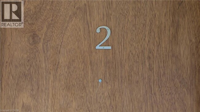 Building Photo - 250 Highland Rd W