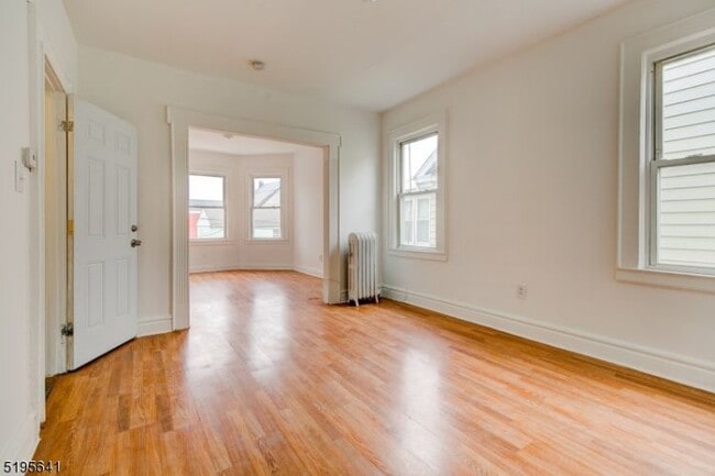 Building Photo - 155 Dewey St