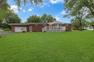 Building Photo - 224 Shirley Dr