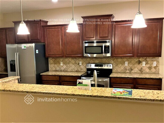 Foto del edificio - 6319 Twin Bridges Dr