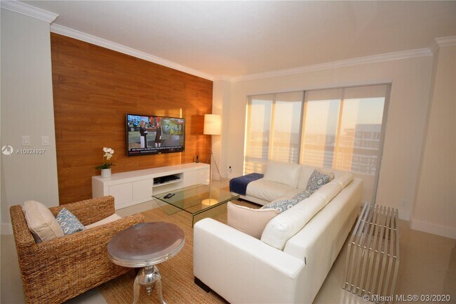 Building Photo - 19195 Mystic Pointe Dr