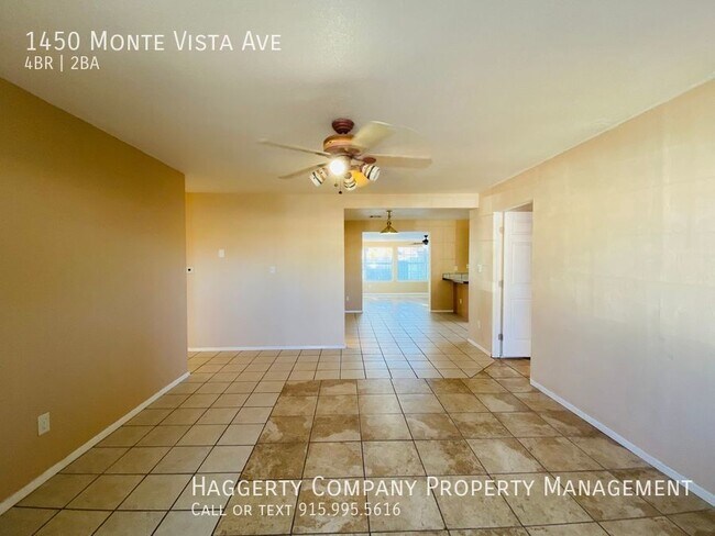 Building Photo - 4/2 Home with a backyard!