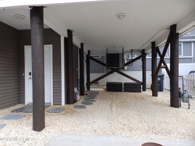 Foto del edificio - 159 W Bay Way
