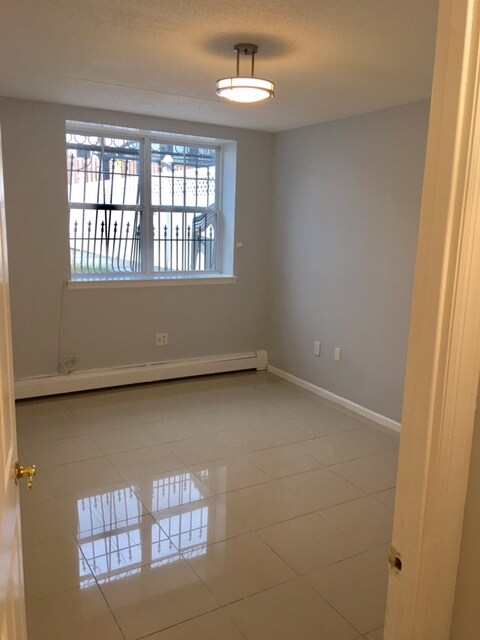 bedroom 1 - 208 Eldert St