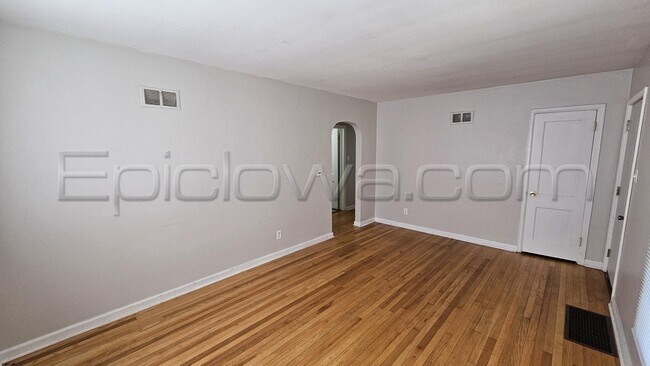 Foto del edificio - 1105 33rd St SE