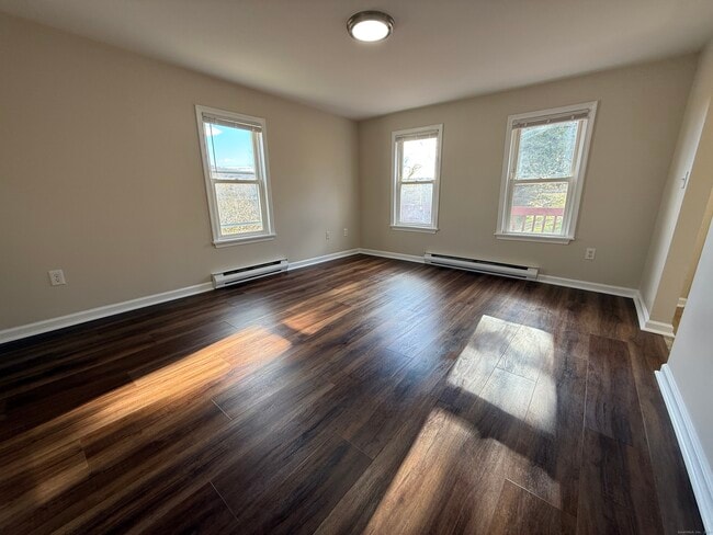 Building Photo - 155 CT-12