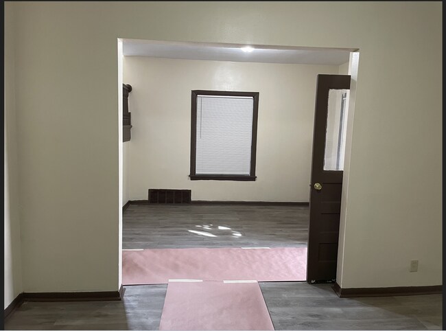 Foto del edificio - 3721 W Garfield Ave
