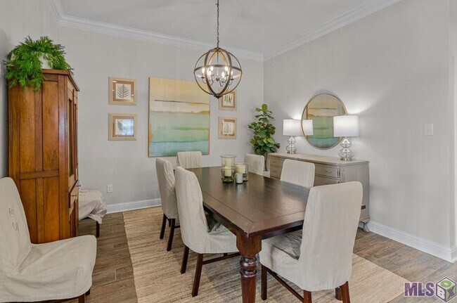 Foto del edificio - Home For Lease