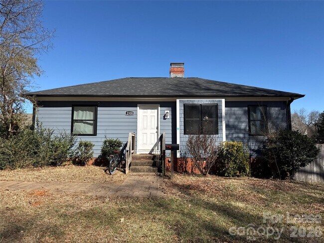 Foto del edificio - 2520 Brentwood Pl