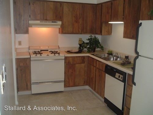 Foto del edificio - 3127 Matthew Dr