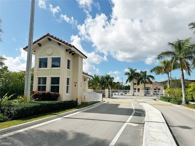 Foto del edificio - 3 br, 2.5 bath House - 260 NW 109th Ave # 20