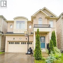 Building Photo - 11 Bellotti Crescent