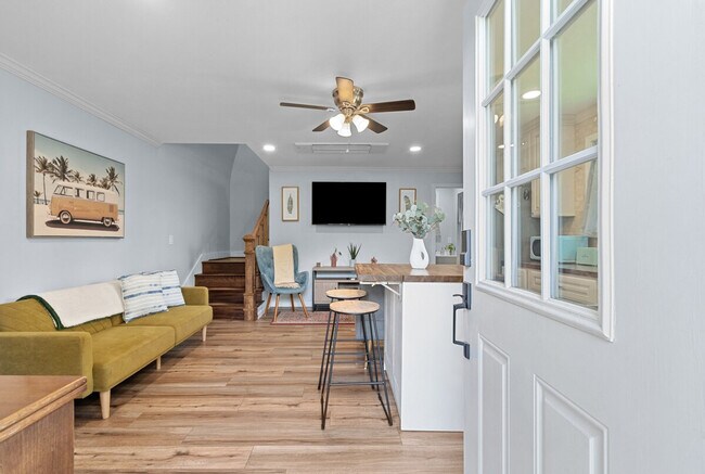 Foto del edificio - 2 Mead Dr