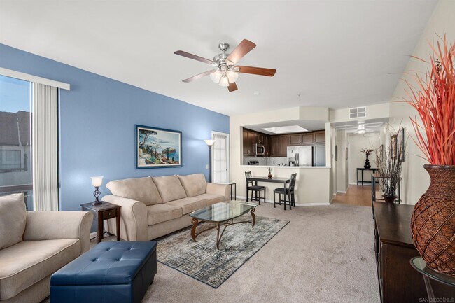 Building Photo - 5865 Friars Rd