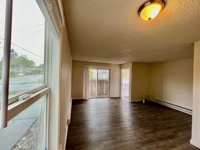 Building Photo - 821 SW 154th St