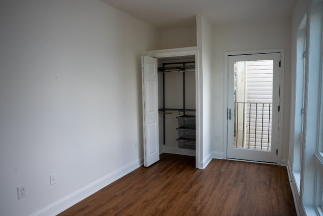 Foto del edificio - 1306 Childress St NE