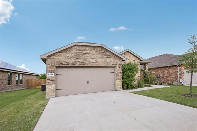 Building Photo - 9412 Red Brush Trl