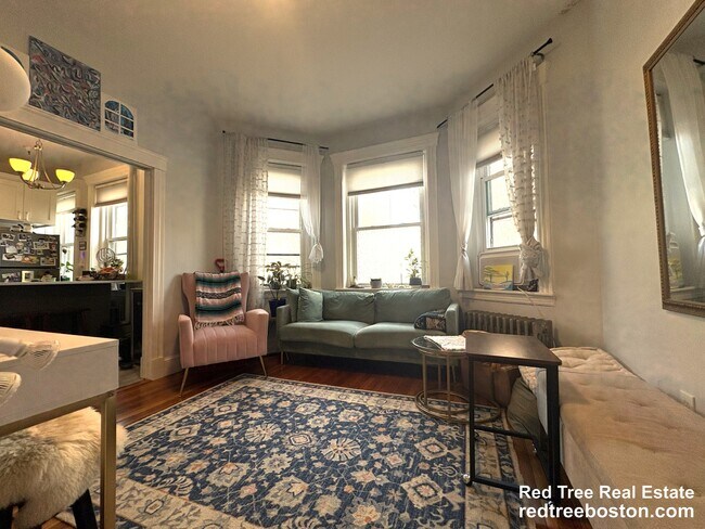 Foto del edificio - 72 Strathmore Rd