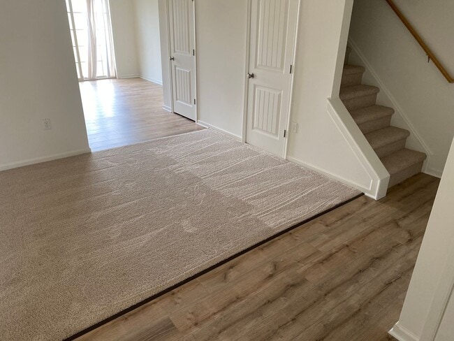 Building Photo - Updated 3 Bed 3 Bath Townhouse in Marietta!